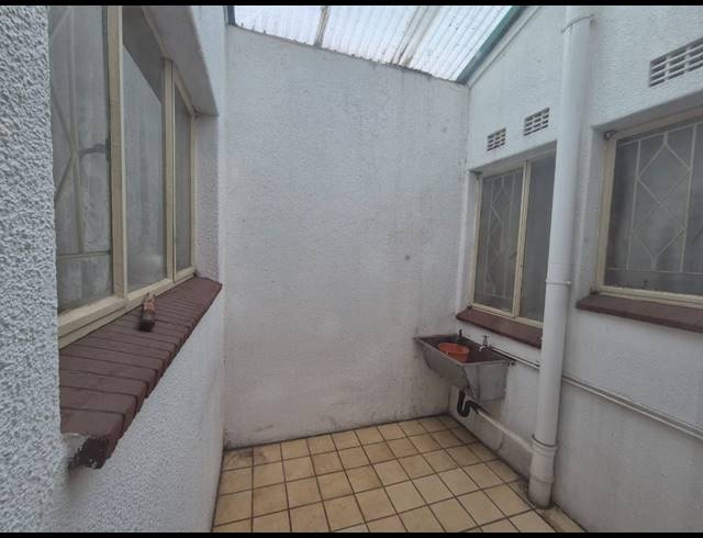3 BEDROOM TOWNHOUSE FOR SALE IN VANDERBIJLPARK CE 3